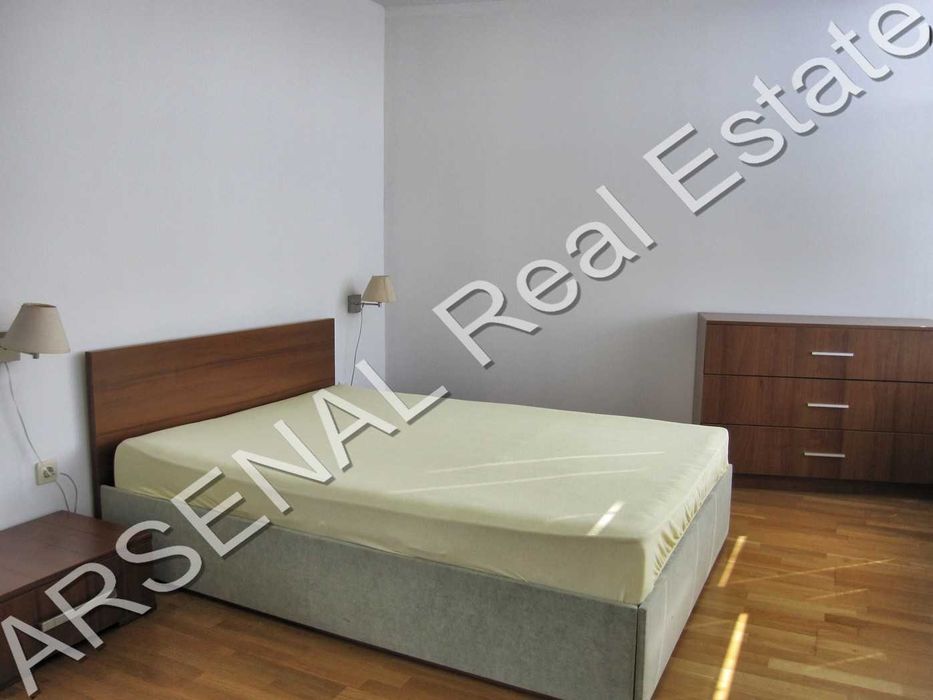 Дава се под наем Четиристаен апартамент в София, Център - 245 кв.м за 2144.55 € - Снимка #6