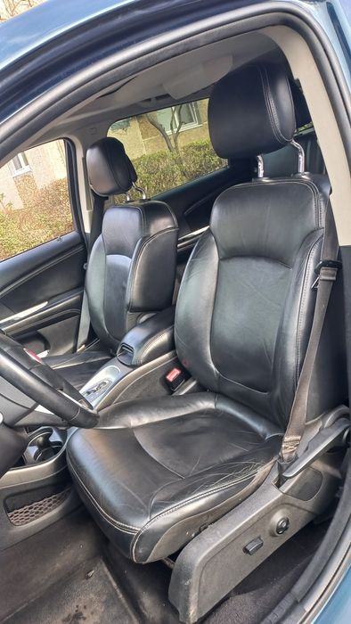 Vând Fiat Freemont 4×4