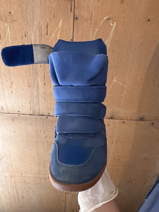 Женская обувь