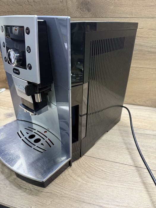 Кафемашина Delonghi Perfecta cappuccino Type: ESAM5500.M EX:2