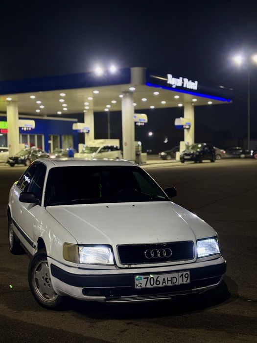 Ауди 100 с4 1991