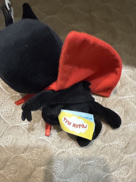 Продам из мультика три кота