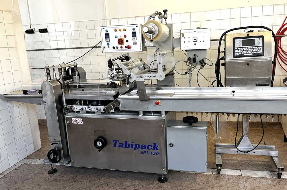 Пакетираща хоризонтална машина Tahipack