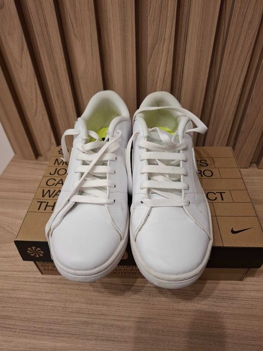 Дамски маратонки Nike court royale 2 NN