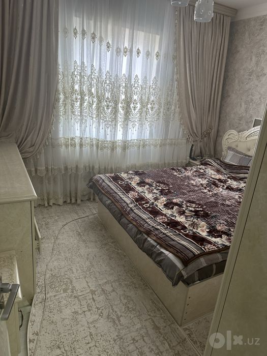 Продаеться 5 ком квартира Юнусабад