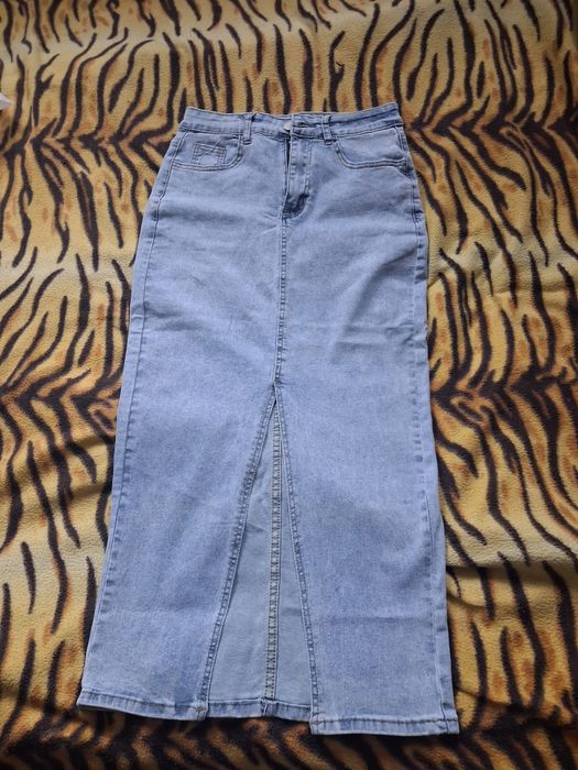 Продам джинсовую юбку