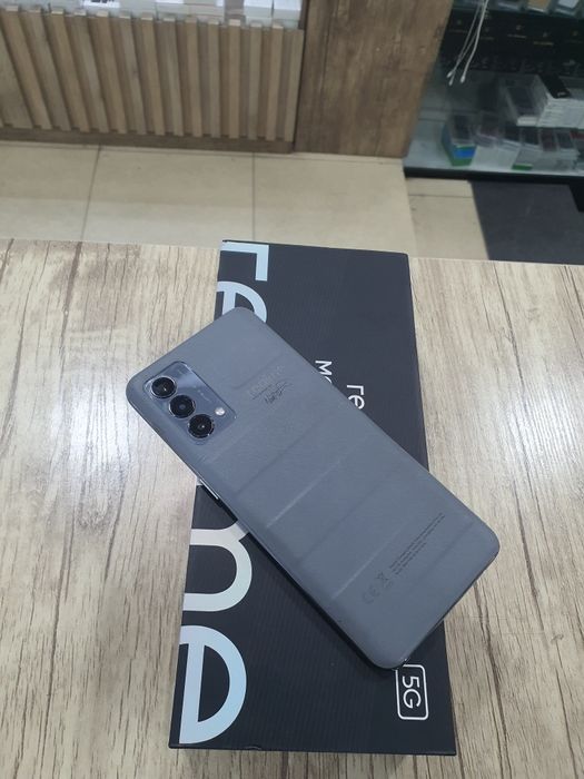 Realme GT master
