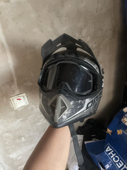 Продам шлем эндуро