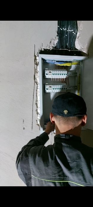 Услуги электрика 24/7