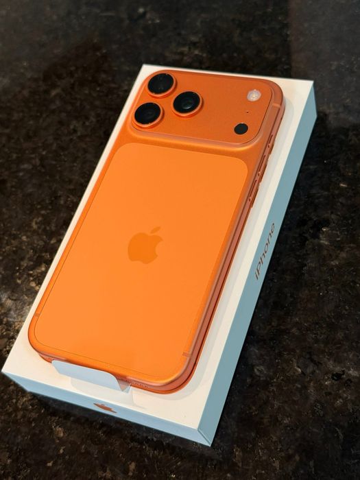 iPhone 17 PRO MAX , 100% Bateria , Accept Schimburi