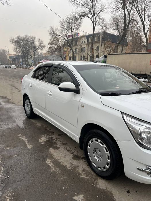 Cobalt 2015 avtamat SROCHNI SOTILADI