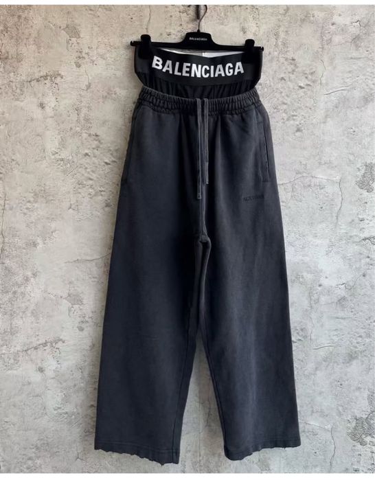Панталони Balenciaga
