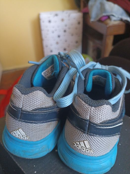 Детски обувки, Маратонки Адидас Chicco 25,28 номера