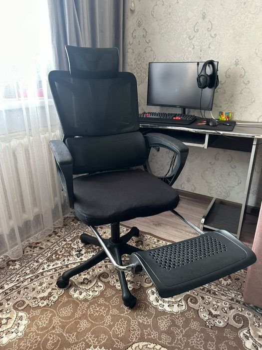 Компьютерное кресло