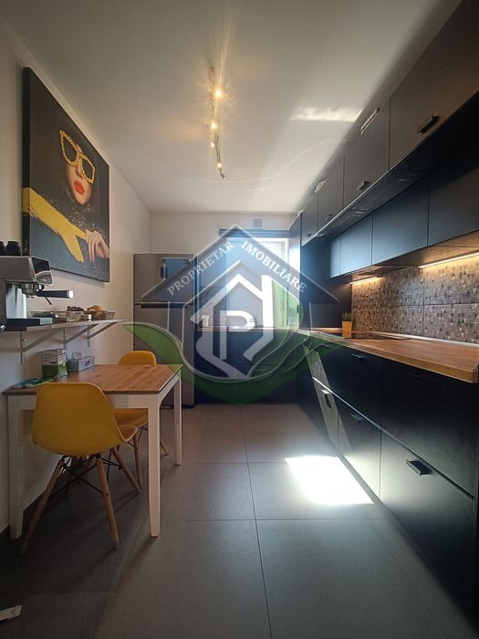 Apartament 3 camere de vânzare Coresi – Kasper - terasă parcare  boxă