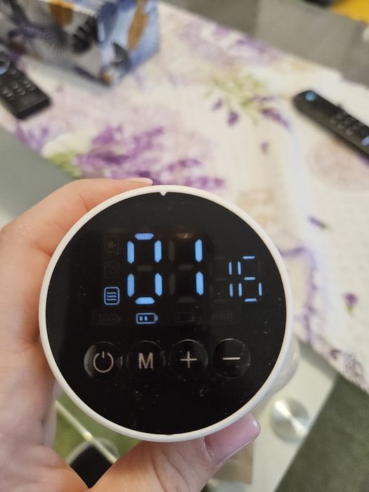 Vand  pompa de san electrica  portabila la 70 de lei