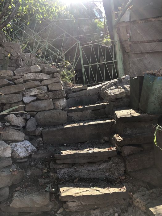 Къща с готов инвестиционен проект в старата част на гр. Велико Търново