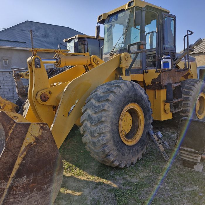 Погрузчик фронтальный