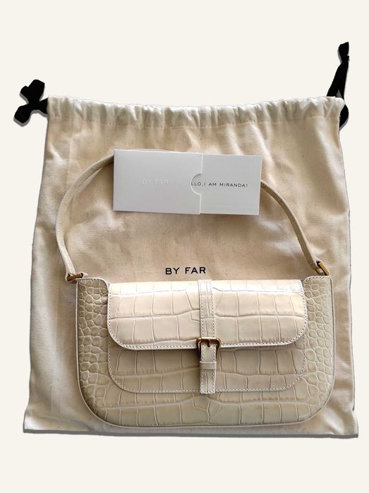 Дамска кожена чанта, By Far Miranda, цвят екрю, нова.