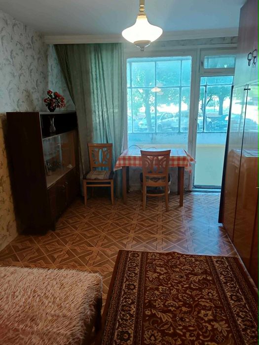 Продавам двустаен апартамент