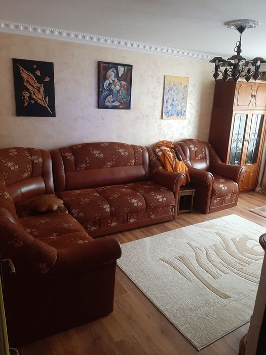 Închiriez apartament 3 camere Eremia Grigorescu