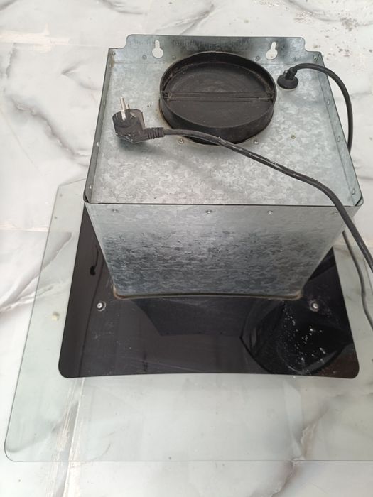 Вытяжа для кухний