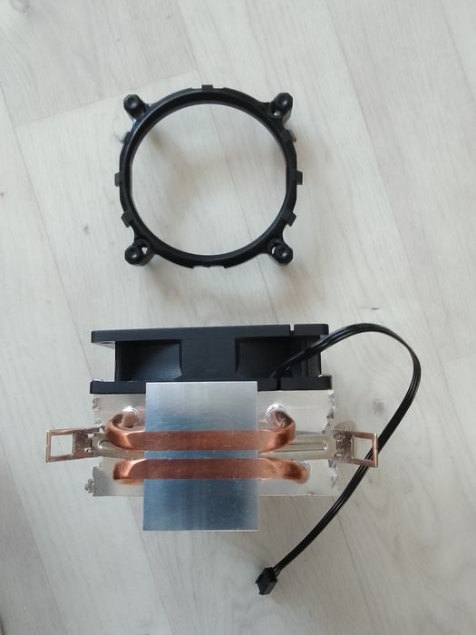 Продам кулер башню на 2 тепловые трубки