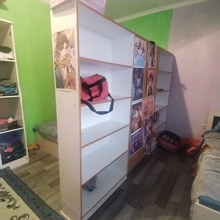 Продаю мебель шкафы