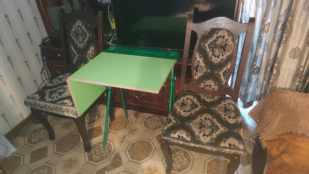 Два 2 стула деревянные Яндекс БТС есть