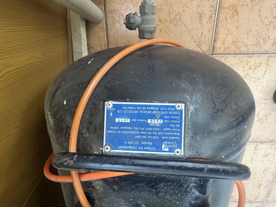 Продам не рабочие компрессора