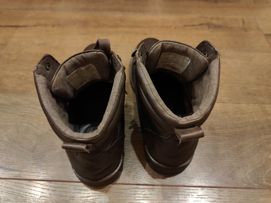 Ботинки мужские продам .