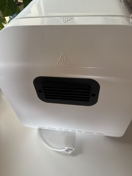 Friteuza TEFAL cu aer cald