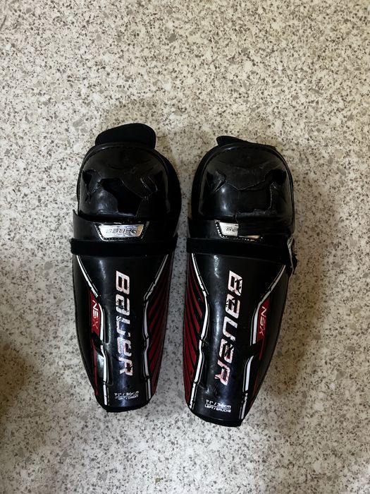 Продам хоккейную Б/У форму! 12-13-14 лет