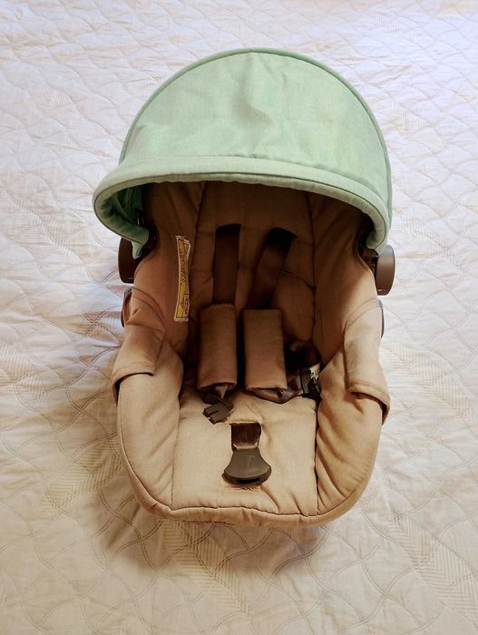 Кошче за кола на  Lorelli