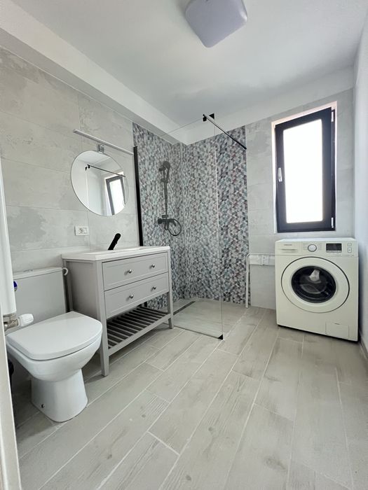 Inchiriez apartament zona trocadero