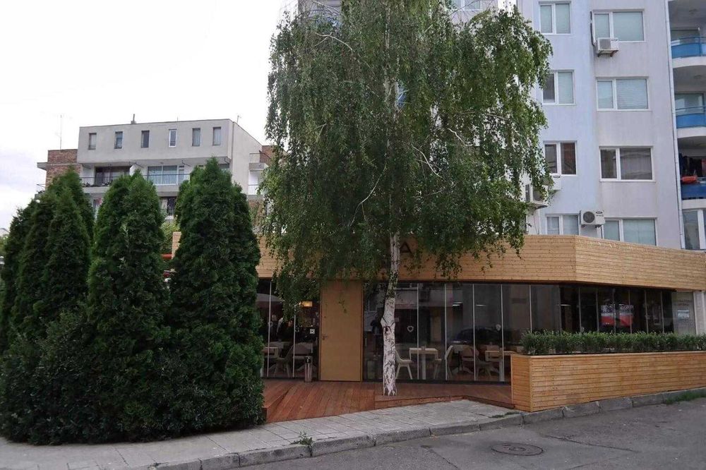 Ресторант в само сърце на Несебър!