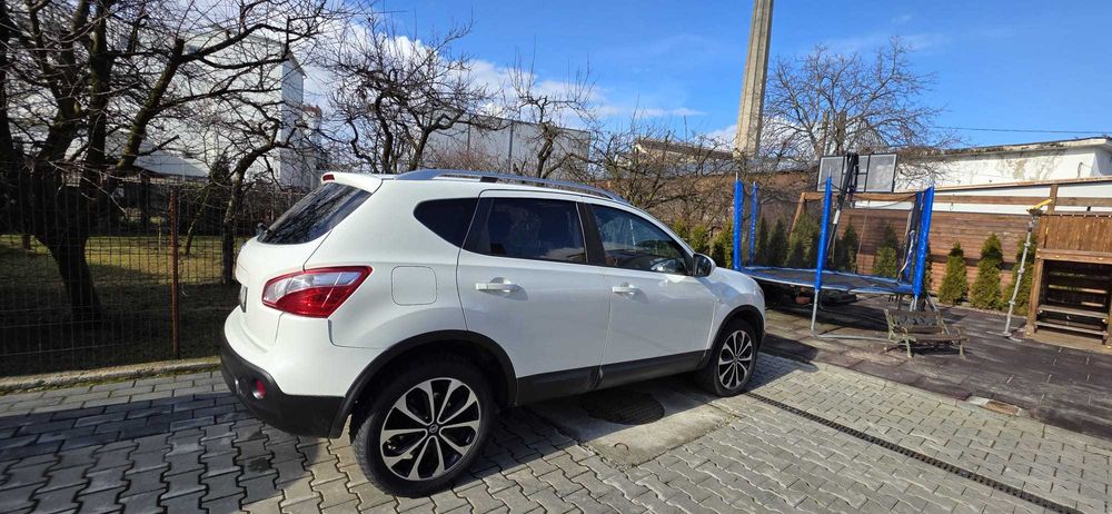 Vând Nissan Qashqai 2012
