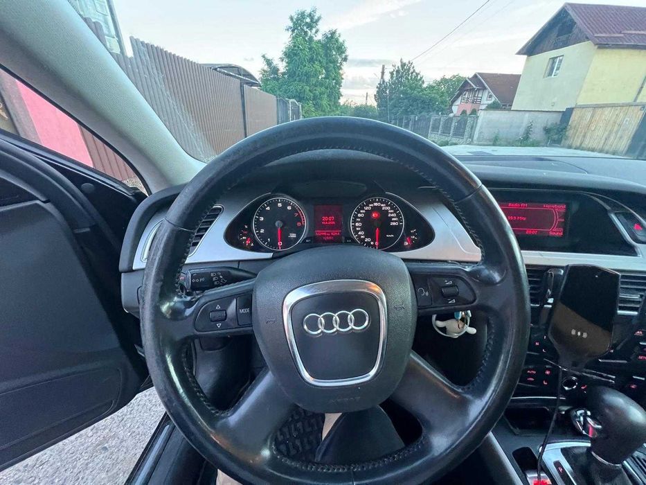 AUDI A4 2010 — imagine 4