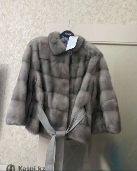 Норковая  шуб НОВАЯ