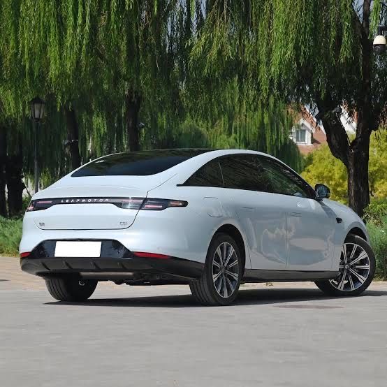 C01 leapmotor kraska toza o’zimi moshinam