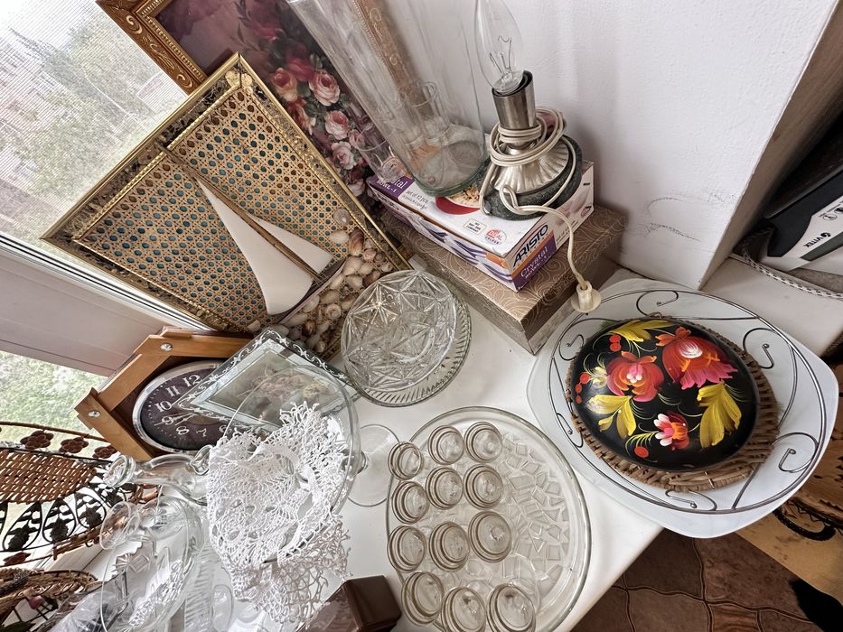 Посуда и хрусталь антиквариат