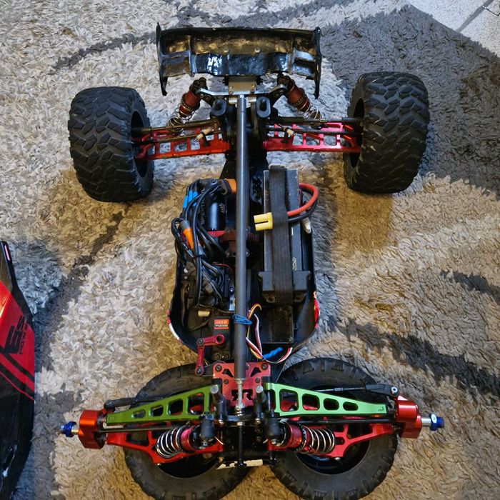 Arrma Talion 6S метални дифове и много резервни части
