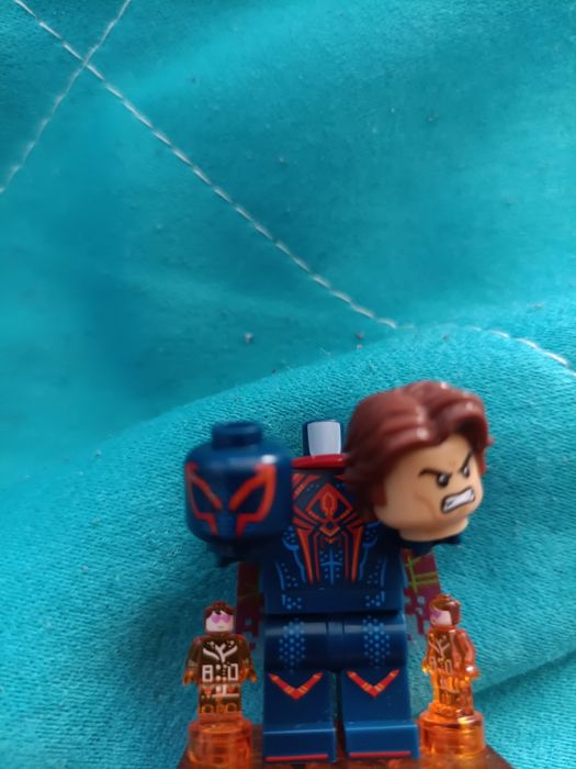 Человек паук 71050, коллекционная мини фигурка