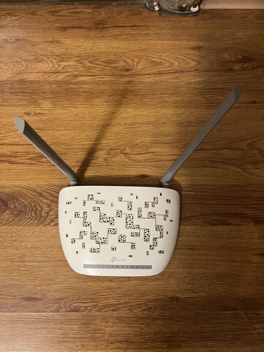 Продам вайфай роутер tp-link.