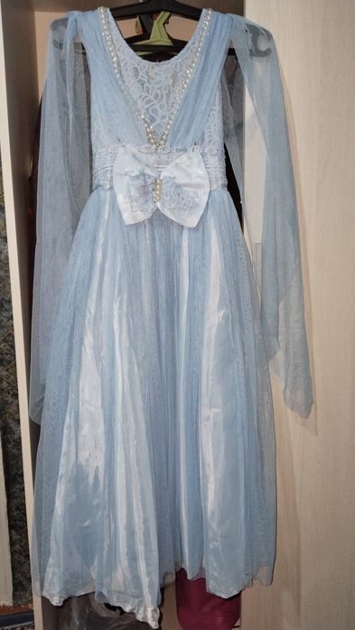 Продам платья в отличном состоянии