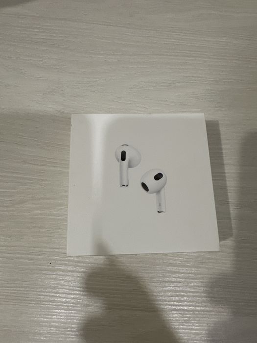 AirPods 3 (правый наушник + кейс) оригинал