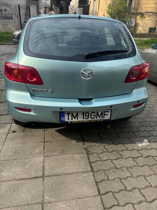 MAZDA 3 2004 — imagine 5