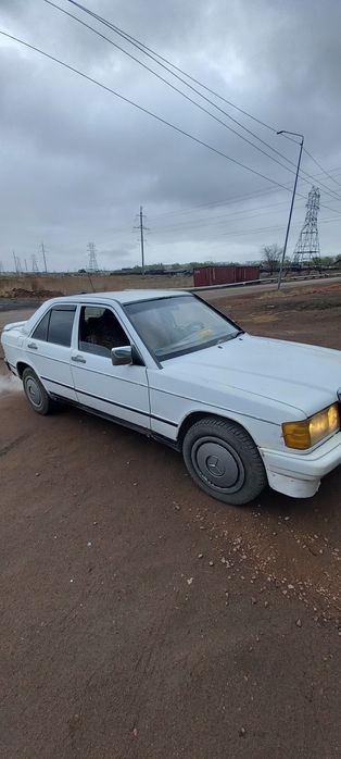 Продам мерс 190 на ходу