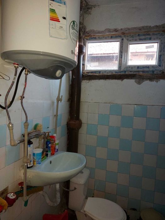 Продава се Етаж от къща в Кюстендил, Център - 77 кв.м за 819 €/кв.м - Снимка #11