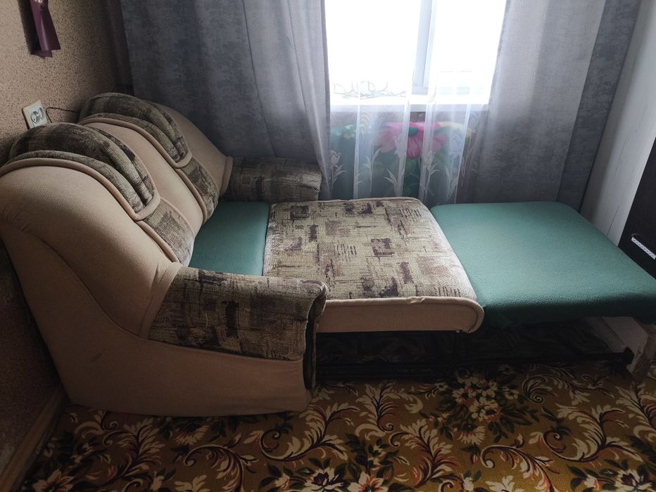Кресло-кровать б/у